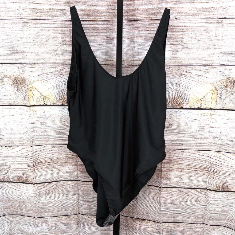 NWT Pretty Little Thing Black Basic Low Scoop One Piece Swimsuit Size 18